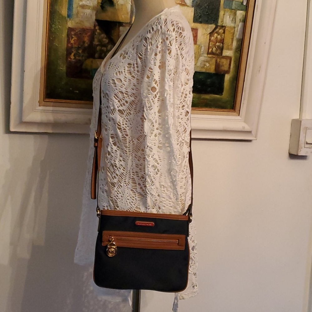 MK CROSSBODY